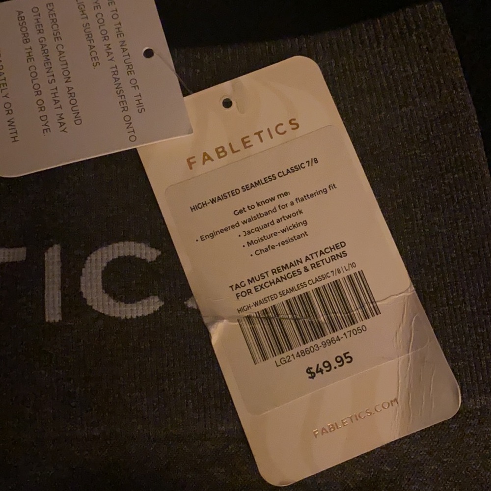 Fabletics - Picture 6 of 7